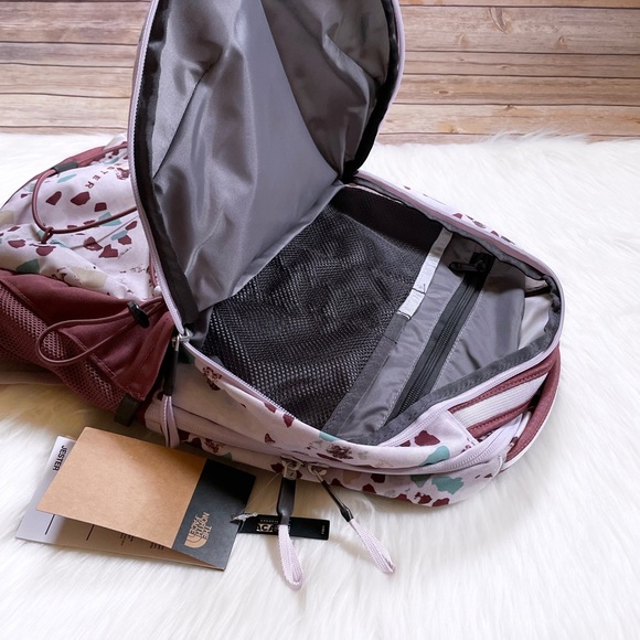The North Face Women’s Jester 27 Liter Backpack - Picture 5 of 7